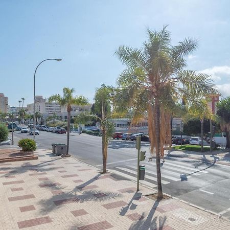 Bianca Chic Studio - Carihuela Beach At 300M Torremolinos Exterior photo